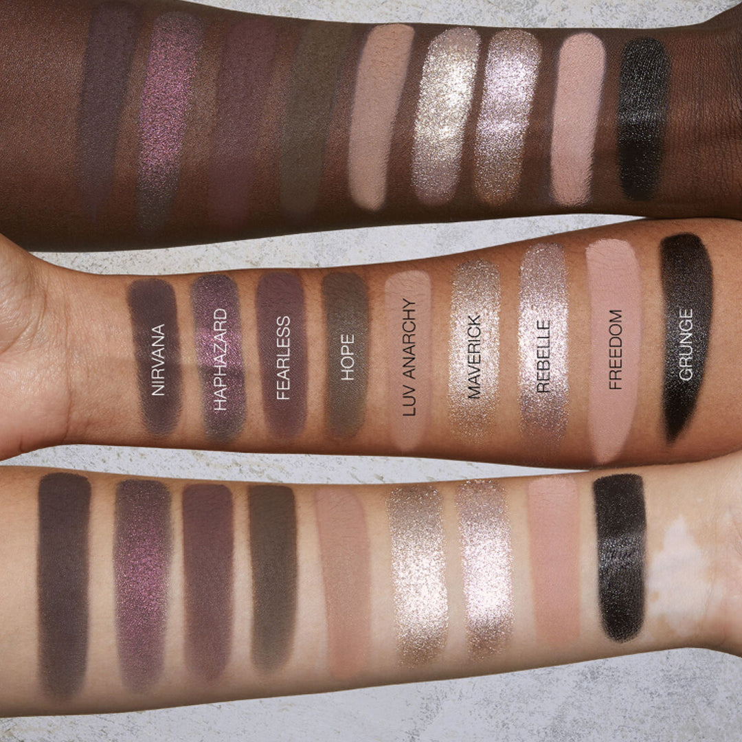 Huda Beauty Pretty Grunge Eyeshadow Palette