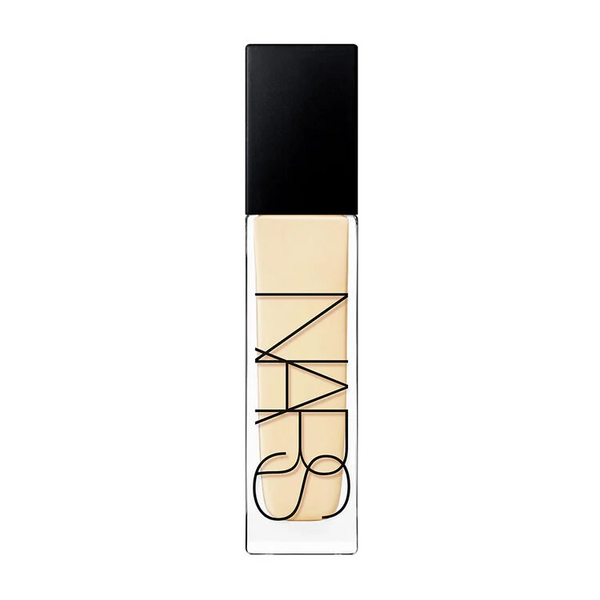 NARS NATURAL RADIANT LONGWEAR FOUNDATION SIBERIA L0 - Very light with warm undertones