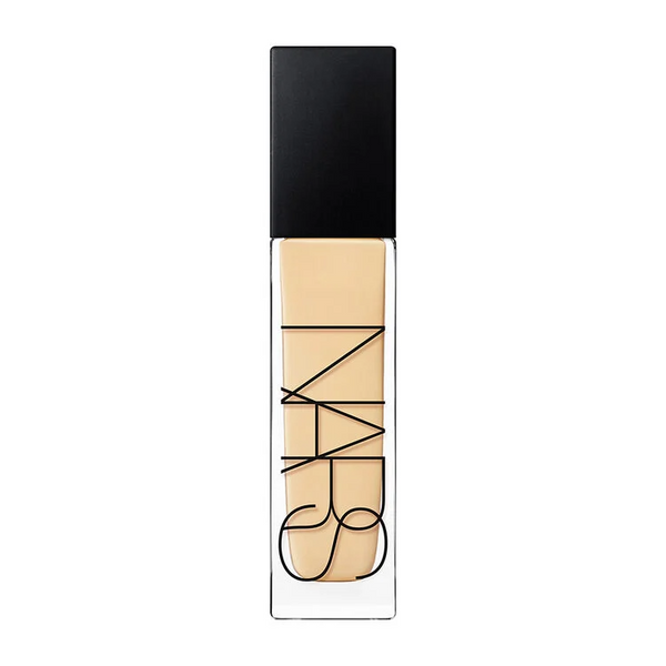 NARS NATURAL RADIANT LONGWEAR FOUNDATION GOBI L3 - Light with neutral undertones