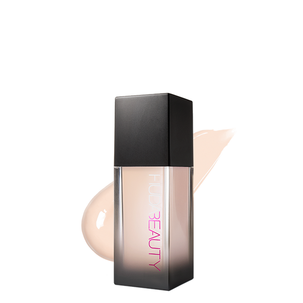 Huda Beauty #FauxFilter Luminous Matte Foundation Vanilla 120B (Fair skin with pinky-beige undertones)