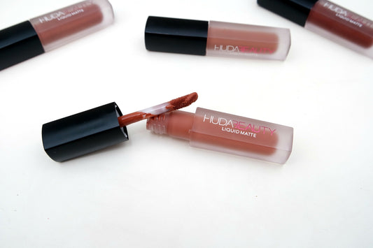 Huda Beauty Liquid Matte Lipstick - Trendsetter Mini without box