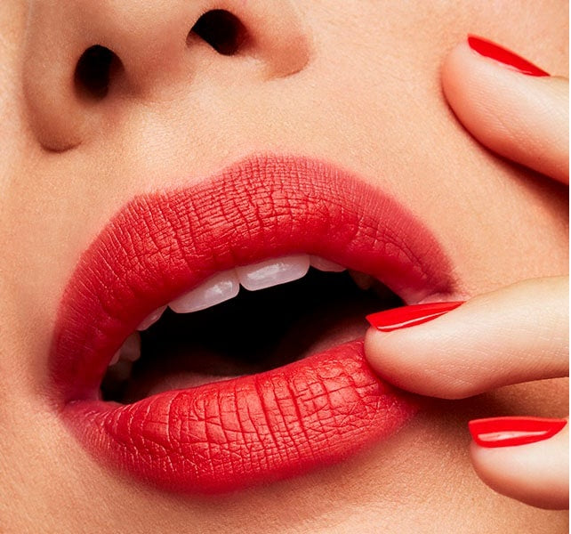 Mac Mat R Orange MAC Cosmetics Retro Matte Lipstick Dangerous (Orangey Red Matte) – Tag ...