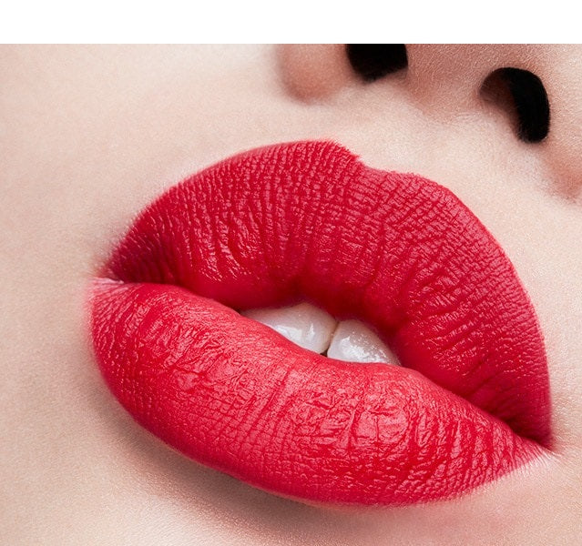 MAC Cosmetics Matte Lipstick Red Rock (Classic Clean Red)